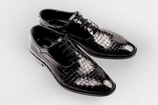 Черные ботинки «крокодиловые»